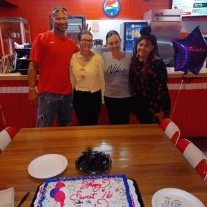 Meet your Posher, Tiffany